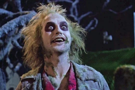 Michael Keaton trong vai Beetlejuice. (Nguồn: The Hollywood Reporter)