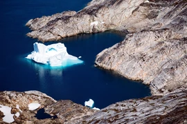 Băng trôi tại khu vực gần Kulusuk, Greenland. (Ảnh: AFP/TTXVN)