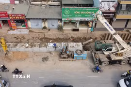 Thi công một hầm chui tại thành phố Hà Nội. (Nguồn ảnh: TTXVN)