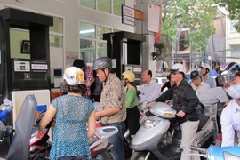 Một trong những điểm bán xăng, dầu của Petrolimex. (Ảnh: Đức Duy/Vietnam+)