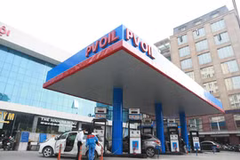Một trong những điểm bán xăng của PVOil. (Ảnh: PV/Vietnam+)