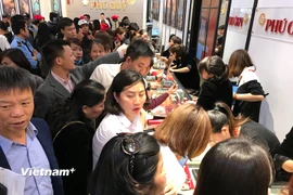 Một điểm kinh doanh vàng tại Hà Nội. (Ảnh: Đức Duy/Vietnam+)
