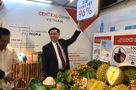 Phó Thủ tướng Vương Đình Huệ tại lễ tổng kết 10 năm Chương trình Tự hào hàng Việt do Bộ Công Thương tổ chức. (Ảnh: Đức Duy/Vietnam+)