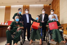 Thủ tướng Phạm Minh Chính cho biết, chăm lo sức khỏe, đời sống vật chất tinh thần với người có công luôn nhận được sự quan tâm đặc biệt và là nhiệm vụ chính trị quan trọng, thường xuyên của Đảng, Nhà nước và cả hệ thống chính trị. (Ảnh: Dương Giang/TTXVN)