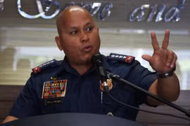 Cựu Cảnh sát trưởng quốc gia Ronald dela Rosa. (Nguồn: Rappler)
