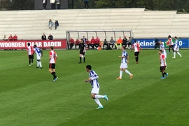 Đoàn Văn Hậu đá chính trong trận đấu của đội trẻ SC Heerenveen. (Nguồn: FB Nguyễn Đắc Văn)