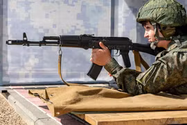 Hình ảnh những 'bông hồng thép' tranh tài tại Army Games 2019