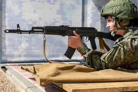 Hình ảnh những 'bông hồng thép' tranh tài tại Army Games 2019