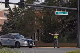 Hiện trường vụ xả súng tại Virginia Beach, Mỹ, ngày 31/5/2019. (Ảnh: AP/TTXVN)