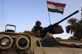 Binh sỹ Ai Cập ở khu vực Bắc Sinai. (Nguồn: middleeastmonitor)