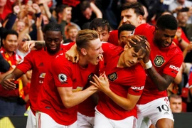 Manchester United 'hủy diệt' Chelsea tại thánh địa Old Trafford