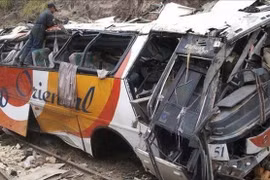 Hiện trường 1 vụ tai nạn ở Philippines. (Nguồn: BBC)