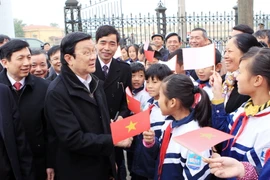 Chủ tịch nước thăm chúc Tết tại xã nông thôn mới Nhân Quyền 