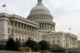 Một ủy ban Thượng viện Mỹ thông qua luật tăng trừng phạt Iran