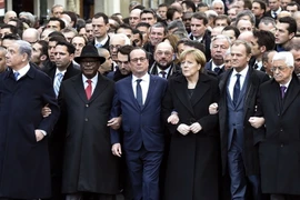 Pháp: Hơn 40 nhà lãnh đạo thế giới tuần hành cùng người dân