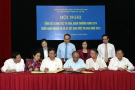 Mặt trận Tổ quốc giao ước thi đua với các tổ chức thành viên