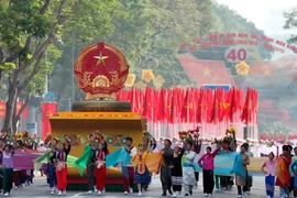 Lãnh đạo Đảng, Nhà nước Lào gửi điện mừng nhân kỳ niệm 30/4 