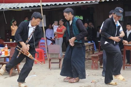 Ngược lên cực Bắc vui Tết cùng đồng bào dân tộc thiểu số