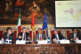 Italy, Mỹ ủng hộ nỗ lực của Việt Nam trong vấn đề Biển Đông