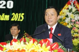 Bí thư Tỉnh ủy Quảng Trị nhiệm kỳ 2015-2020 Nguyễn Văn Hùng phát biểu nhận nhiệm vụ tại phiên bế mạc, sáng 25/9. (Ảnh: Hồ Cầu/TTXVN)