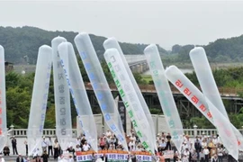 Triều Tiên dọa trừng phạt các nhà hoạt động Hàn xúc phạm Kim Jong Un