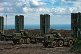 Hệ thống phòng thủ tên lửa S-400. (Nguồn: Sputnik)