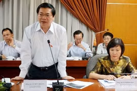[Video] Xử lý nghiêm các cán bộ sai phạm ngay cả khi “hạ cánh”