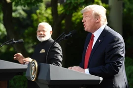 Tổng thống Mỹ Donald Trump (phải) và Thủ tướng Ấn Độ Narendra Modi trong cuộc họp báo chung sau hội đàm tại Nhà Trắng ở Washington, DC, ngày 26/6. (Nguồn: AFP/TTXVN) 