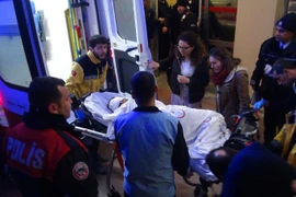 Một nạn nhân trong vụ đánh bom ở Viransehir. (Nguồn: AP)