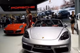 Một góc gian hàng của Porsche. (Nguồn: H.Minh/Vietnam+)