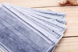 Bộ Y tế yêu cầu làm rõ thông tin khẩu trang không đảm bảo chất lượng 