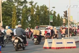 [Video] Đà Nẵng cấm các phương tiện qua cầu sông Hàn từ ngày 6/10