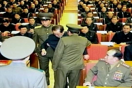 Dân Triều Tiên "căm phẫn" với hành vi của chú Kim Jong-Un