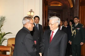 Tổng bí thư hội kiến Tổng thống và Chủ tịch Thượng viện Ấn Độ