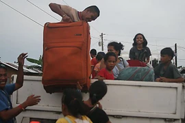 Hơn nửa triệu người Philippines sơ tán tránh bão Hagupit 
