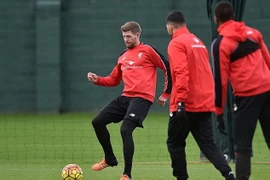 Steven Gerrard đang tập luyện cùng Liverpool. (Nguồn: Getty)