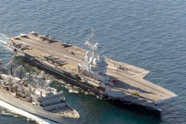 Tàu sân bay Charles de Gaulle. (Nguồn: militaryfactory.com)
