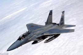 Máy bay chiến đấu F-15 Eagle. (Nguồn: Daily Mail)