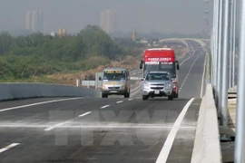 Vay ADB gần 160 triệu USD để xây dựng đường cao tốc 