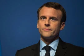 Ông Emmanuel Macron phát biểu tại cuộc vận động tranh cử ở Pau (Pháp). (Nguồn: EPA/TTXVN)