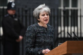 Thủ tướng Anh Theresa May phát biểu tại London. (Nguồn: EPA/TTXVN)