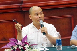 CEO của Bkav cho biết đơn vị này sẽ cho ra Bphone 2017 phân khúc tầm trung. (Ảnh: T.H/Vietnam+)