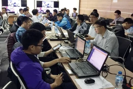 Diễn tập an ninh mạng sẽ giúp các đội cọ sát và tăng tính tương tác, hỗ trợ nhau trong khi ứng cứu sự cố. (Ảnh: T.H/Vietnam+)