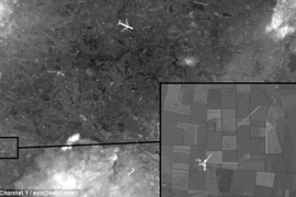 Truyền hình Nga công bố ảnh "máy bay MH17 bị tiêm kích bắn hạ"