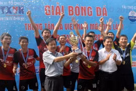 Bế mạc giải bóng đá TTXVN mở rộng lần I-Cúp Itaxa năm 2014