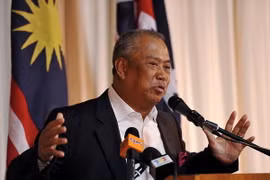 Australia và Malaysia cam kết tiếp tục tìm kiếm máy bay MH370