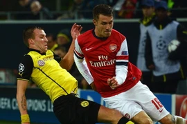 Lịch trực tiếp ngày 27/11: Thêm ba đội vào vòng knock-out?