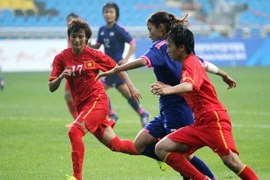 Trao thưởng 2 tỷ đồng cho đội tuyển bóng đá nữ quốc gia