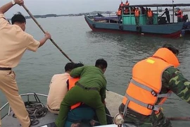 Tìm kiếm thi thể nạn nhân đuối nước. Ảnh minh họa. (Ảnh: TTXVN phát)