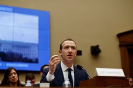 Nhà sáng lập đồng thời là Giám đốc điều hành (CEO) mạng xã hội Facebook Mark Zuckerberg. (Nguồn: THX/TTXVN)